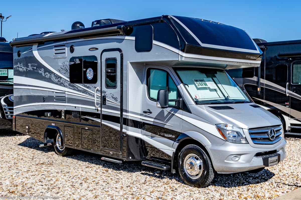 New 2019 Dynamax Corp Isata 3 Series 24FW available in Alvarado, Texas