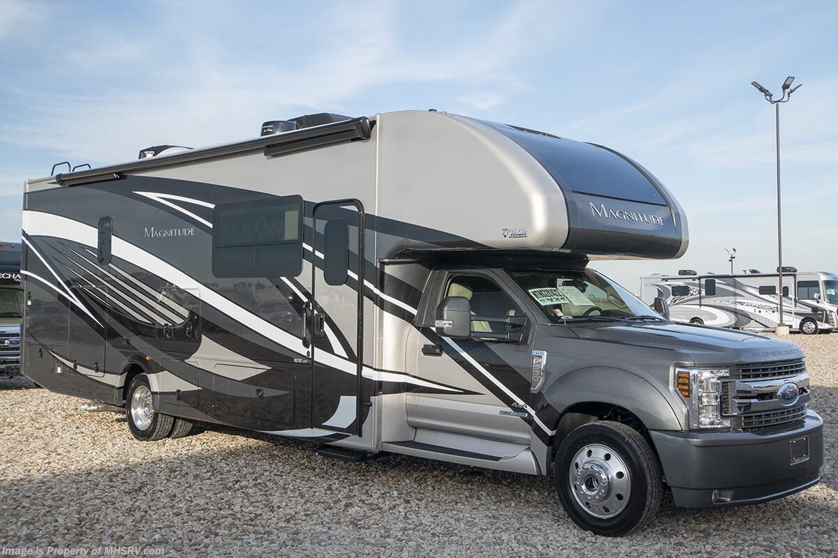 New 2020 Thor Motor Coach Magnitude SV34 available in Alvarado, Texas