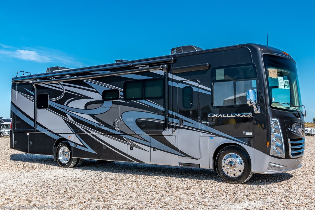 New 2021 Thor Motor Coach Challenger 35MQ available in Alvarado, Texas
