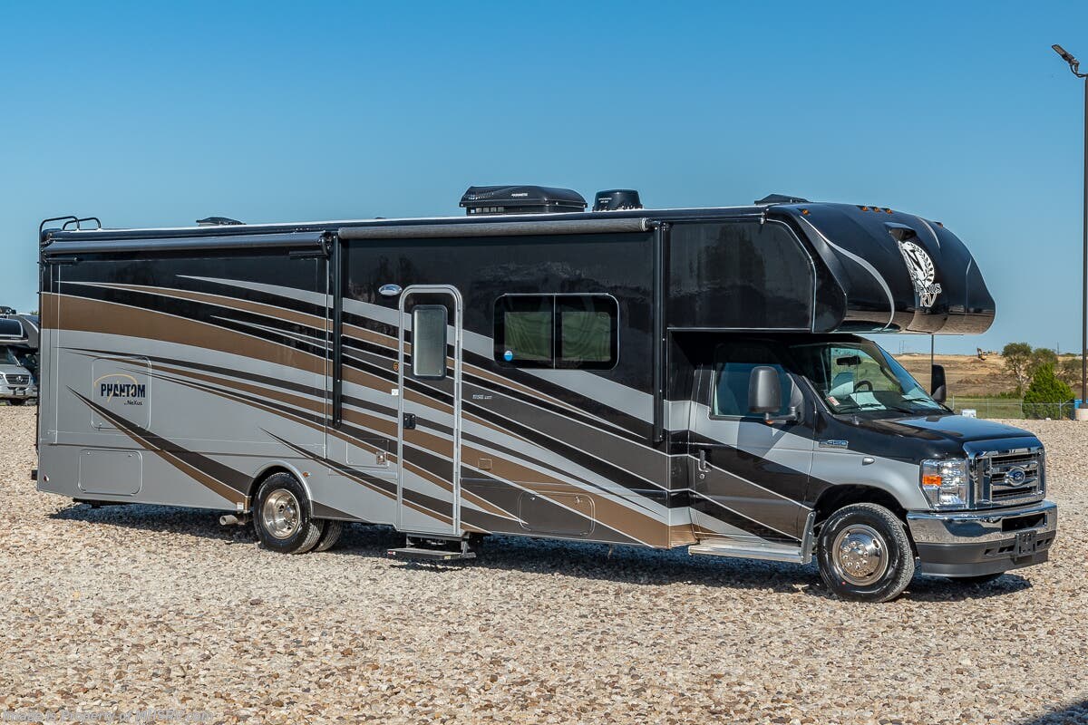 New 2021 Nexus Phantom 32P available in Alvarado, Texas