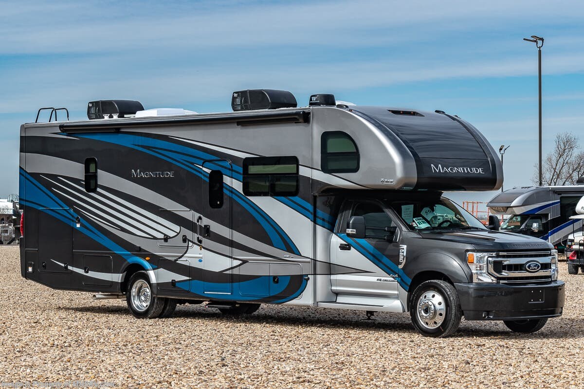 New 2021 Thor Motor Coach Magnitude RB34 available in Alvarado, Texas