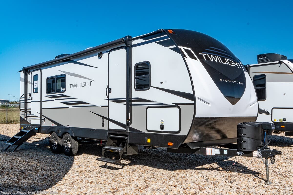 New 2022 Thor Motor Coach Twilight TWS 2400 available in Alvarado, Texas