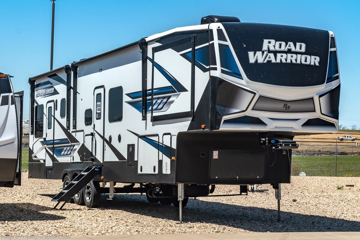 New 2022 Heartland Road Warrior 414RW available in Alvarado, Texas