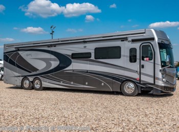 New 2023 Fleetwood Discovery LXE 44B available in Alvarado, Texas