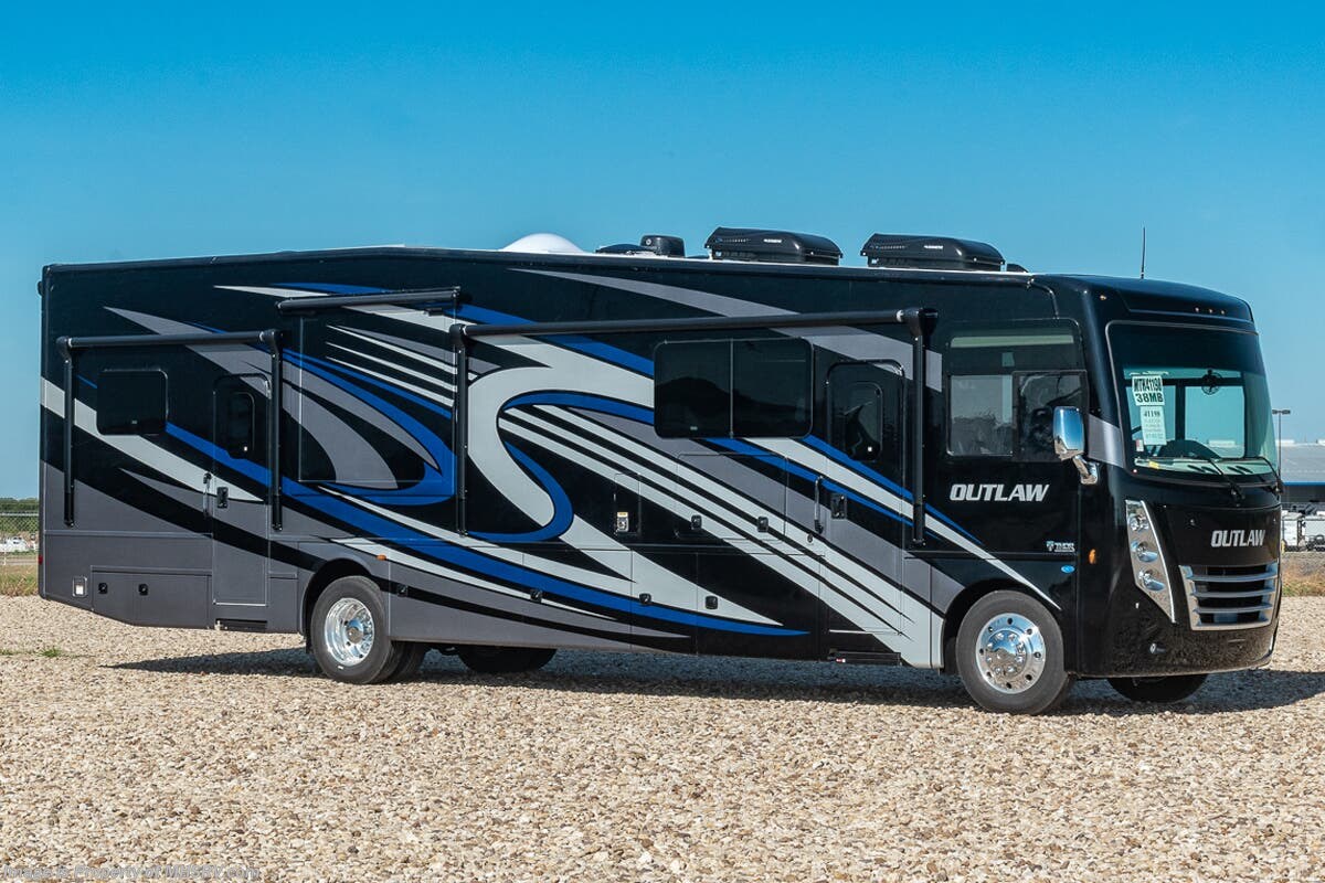 New 2023 Thor Motor Coach Outlaw 38MB available in Alvarado, Texas