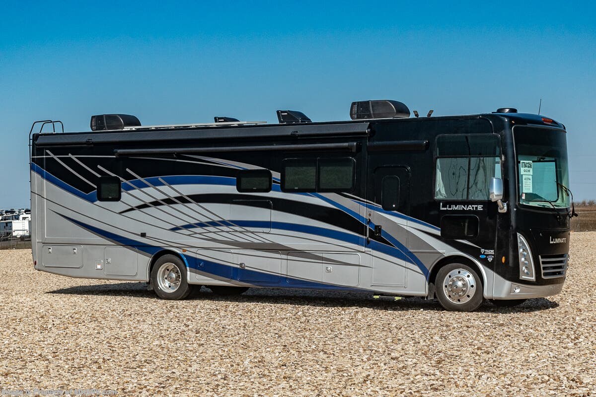 New 2023 Thor Motor Coach Luminate CC35 available in Alvarado, Texas