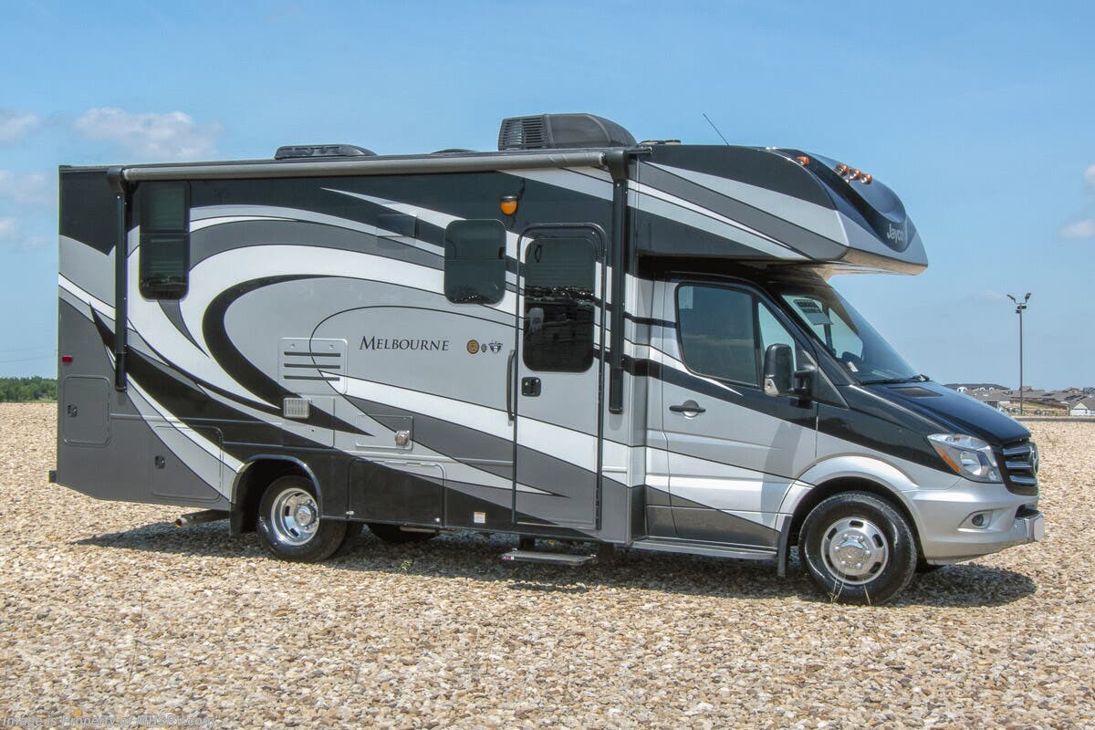 Used 2019 Jayco Melbourne 24K available in Alvarado, Texas