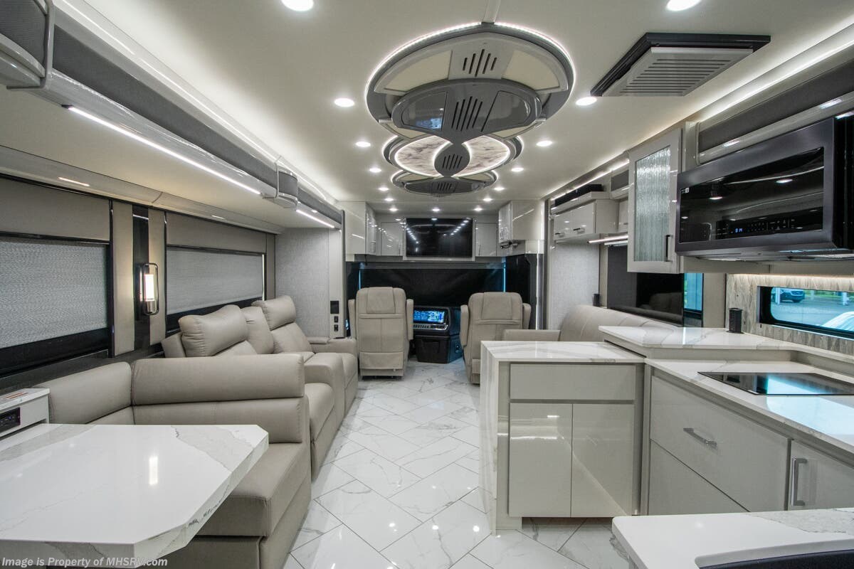 New 2026 American Coach American Eagle 45K available in Alvarado, Texas