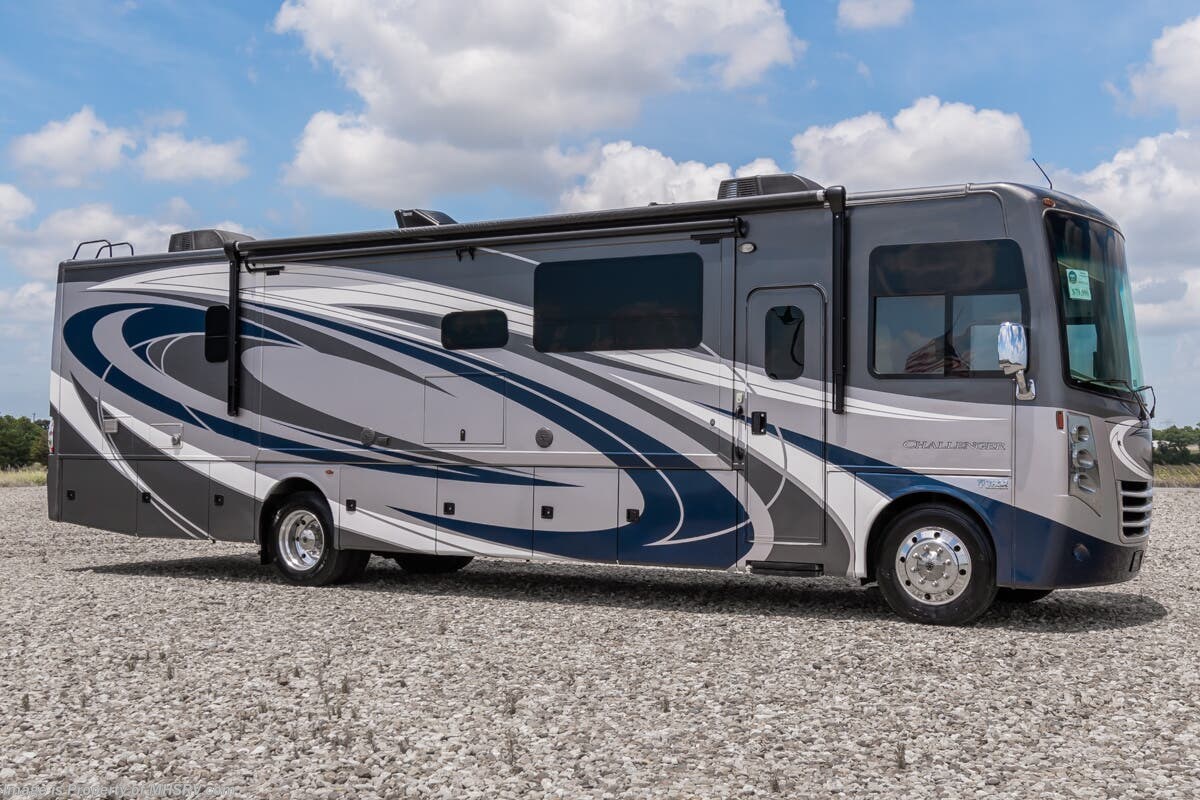 Used 2017 Thor Motor Coach Challenger 37YT available in Alvarado, Texas
