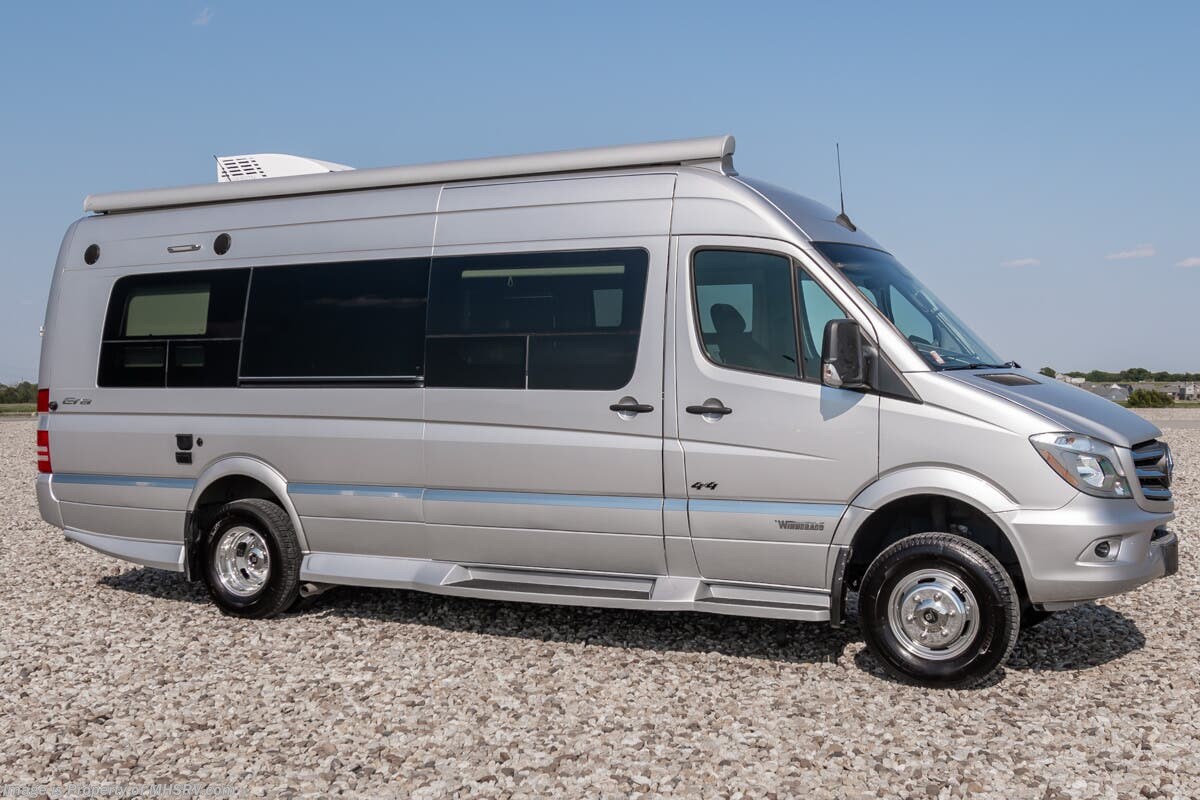 Used 2019  Winnebago Era 70X by Winnebago from Motor Home Specialist in Alvarado, TX