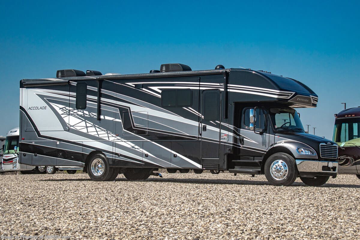 Used 2022 Entegra Coach Accolade 37TS available in Alvarado, Texas