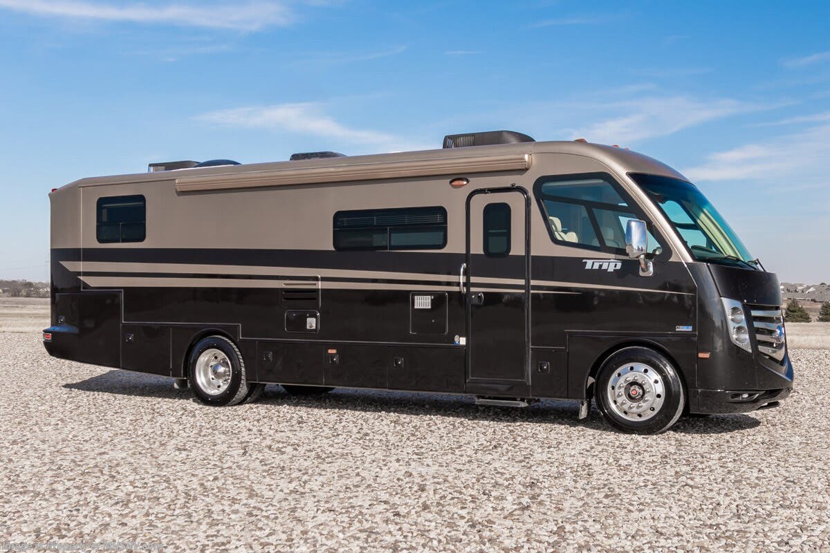 Used 2011 Holiday Rambler Trip 32PBS available in Alvarado, Texas