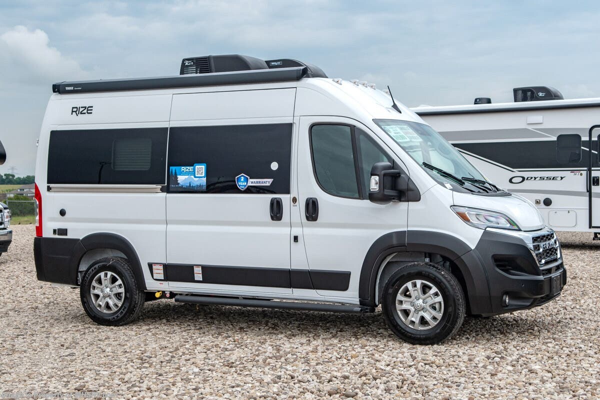 New 2027 Thor Motor Coach Rize 18M available in Alvarado, Texas