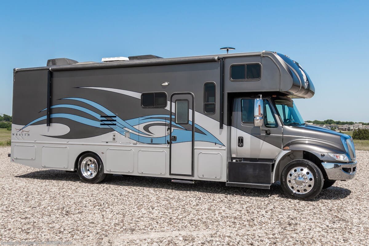 Used 2019 Nexus Wraith 32W available in Alvarado, Texas