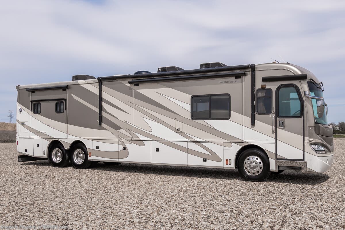 Used 2008 Fleetwood Revolution 42N available in Alvarado, Texas