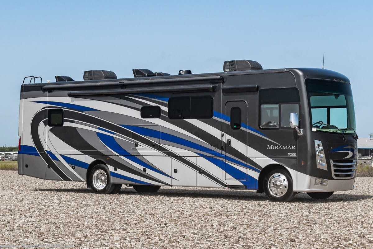 Used 2020 Thor Motor Coach Miramar 35.4 available in Alvarado, Texas