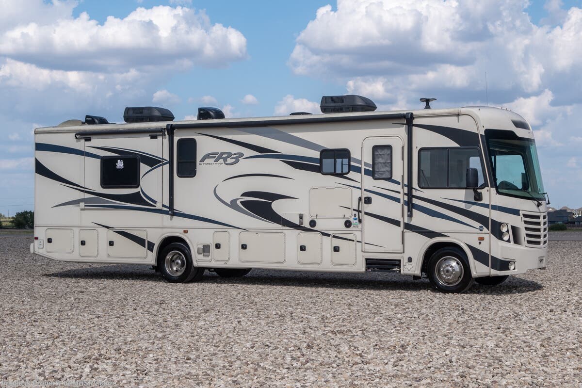 Used 2020  Forest River FR3 34DS by Forest River from Motor Home Specialist in Alvarado, TX