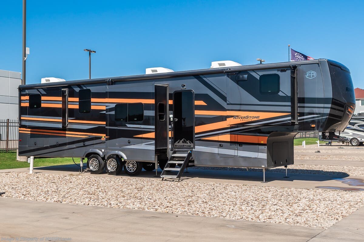 Used 2026  Forest River Riverstone Legacy 421FK by Forest River from Motor Home Specialist in Alvarado, TX