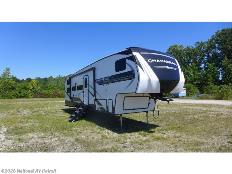 New 2022 Coachmen Chaparral Lite 274BH available in Belleville, Michigan