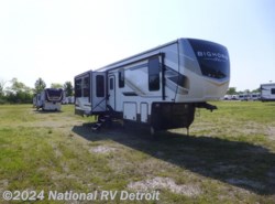 New 2023 Heartland Bighorn 3215RL available in Belleville, Michigan