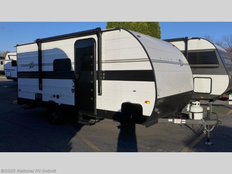 New 2025 Cruiser RV Avenir 17BH available in Belleville, Michigan