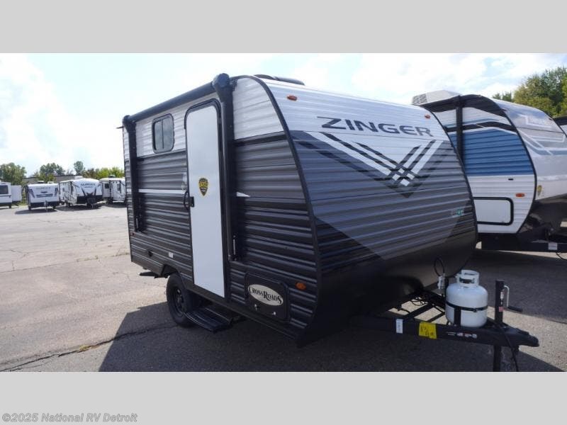 New 2026 CrossRoads Zinger Lite 12BH available in Belleville, Michigan