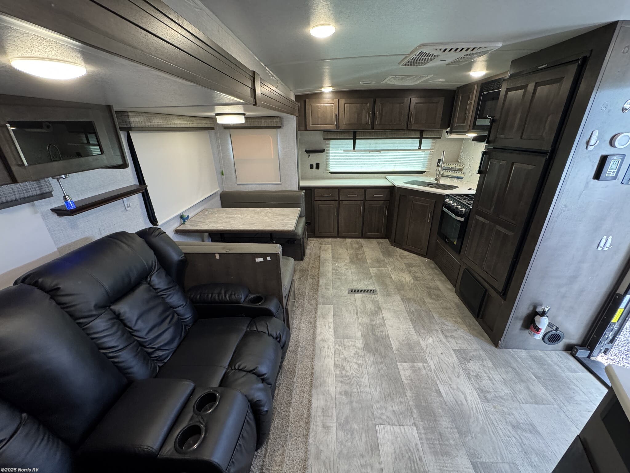 Used 2021 Forest River Flagstaff Super Lite 26FKBS available in Casa Grande, Arizona