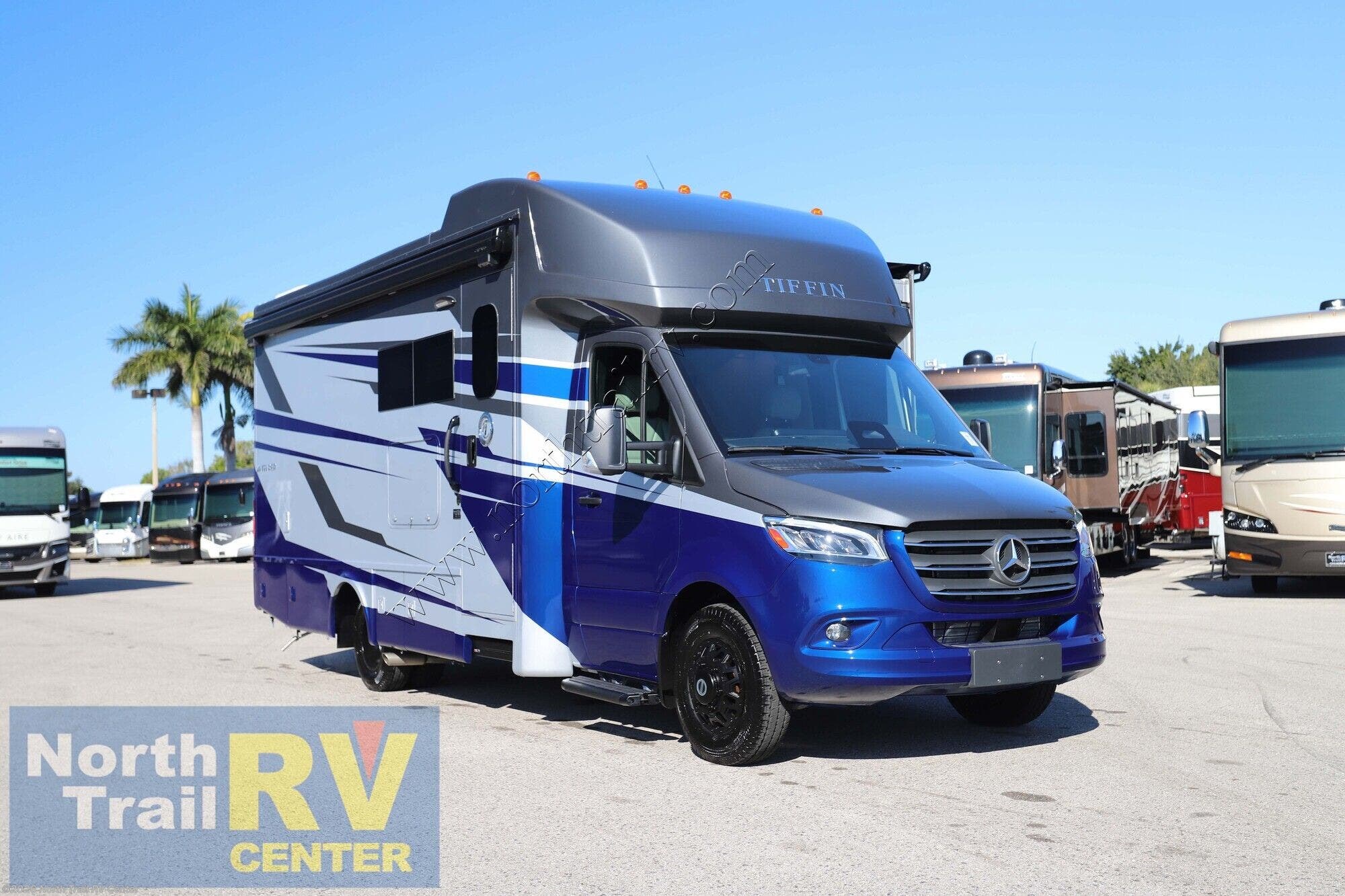 New 2026 Tiffin Wayfarer 25RW available in Fort Myers, Florida