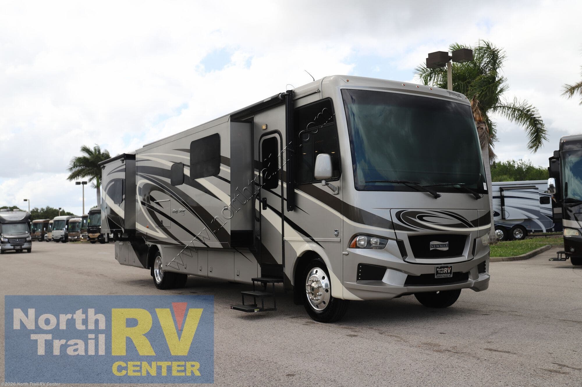 Used 2019 Newmar Bay Star 3626 available in Fort Myers, Florida