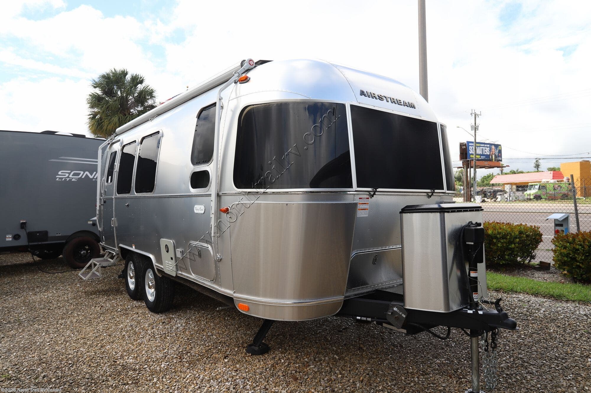 Used 2023 Airstream Flying Cloud 23FBT available in Fort Myers, Florida