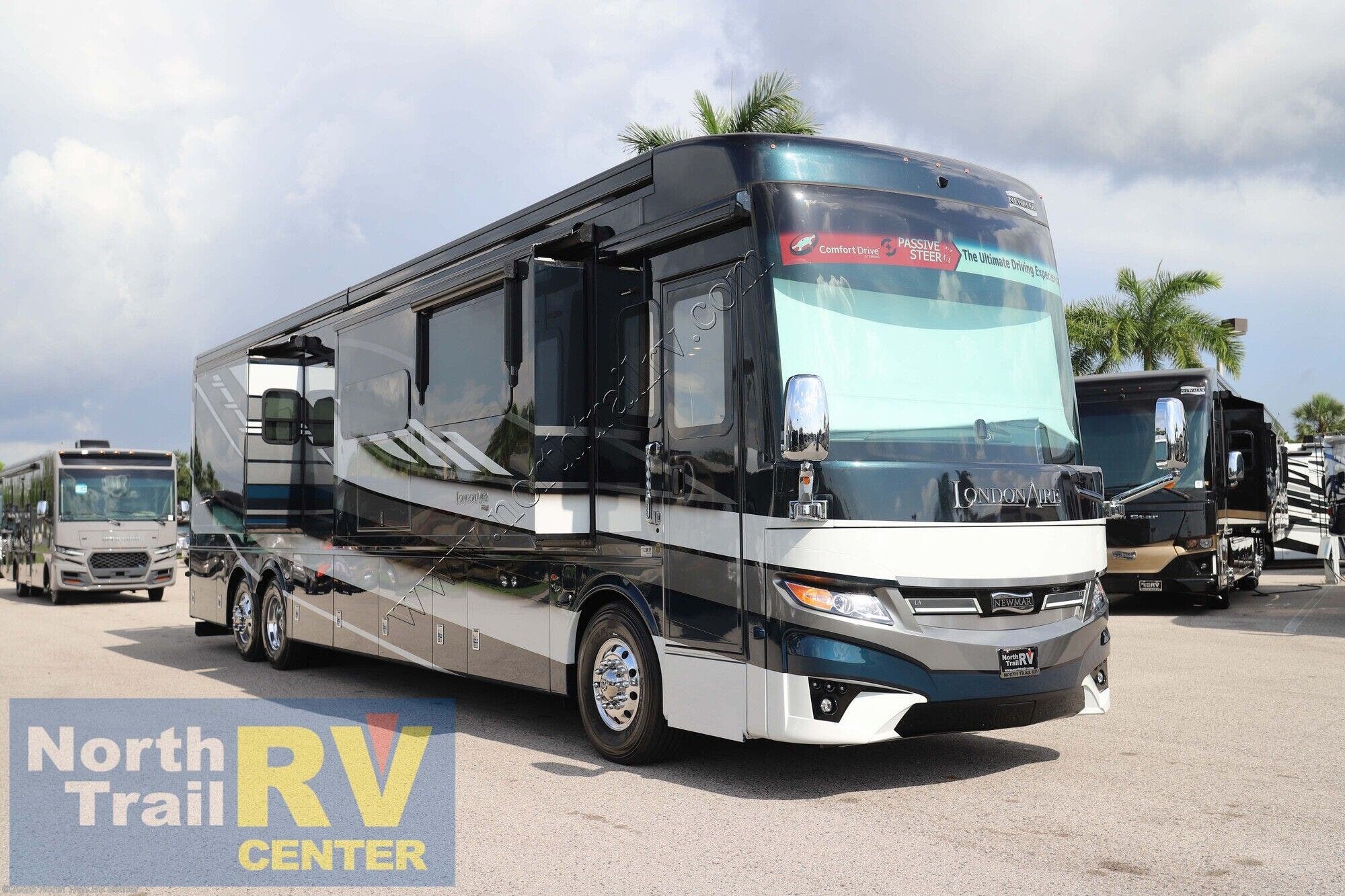 New 2027 Newmar London Aire 4595 available in Fort Myers, Florida