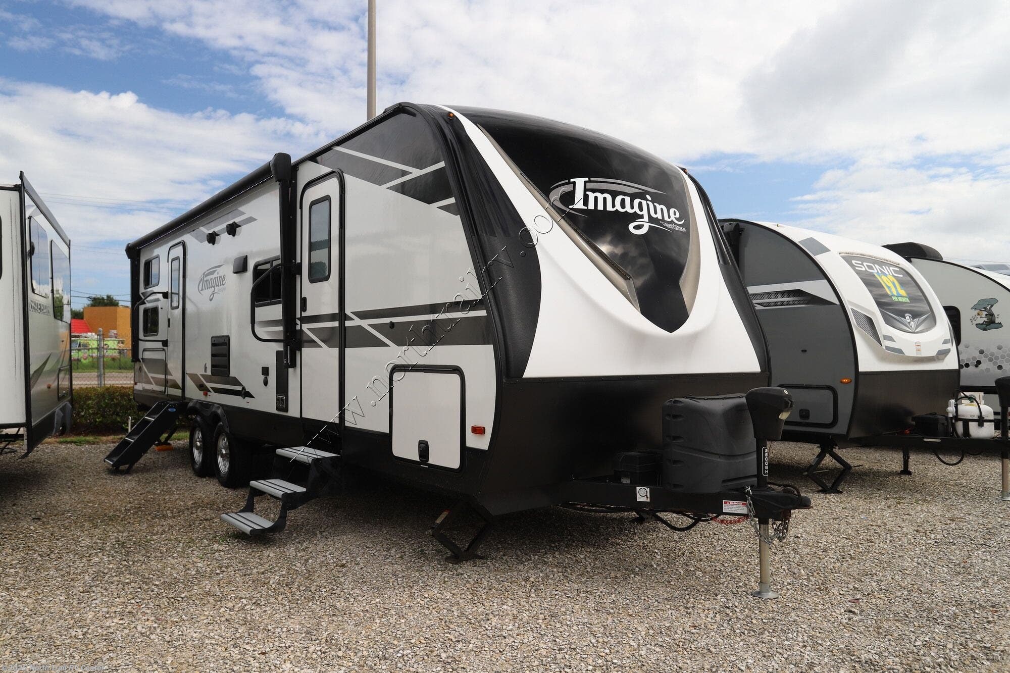 Used 2021 Grand Design Imagine 2800BH available in Fort Myers, Florida