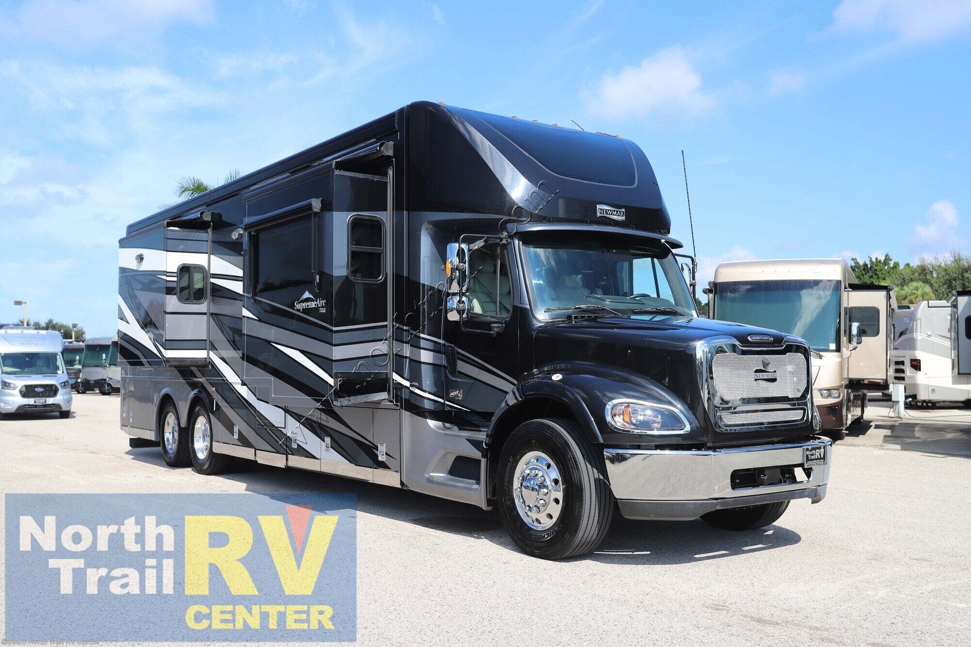 Used 2025 Newmar Supreme Aire 4051 available in Fort Myers, Florida
