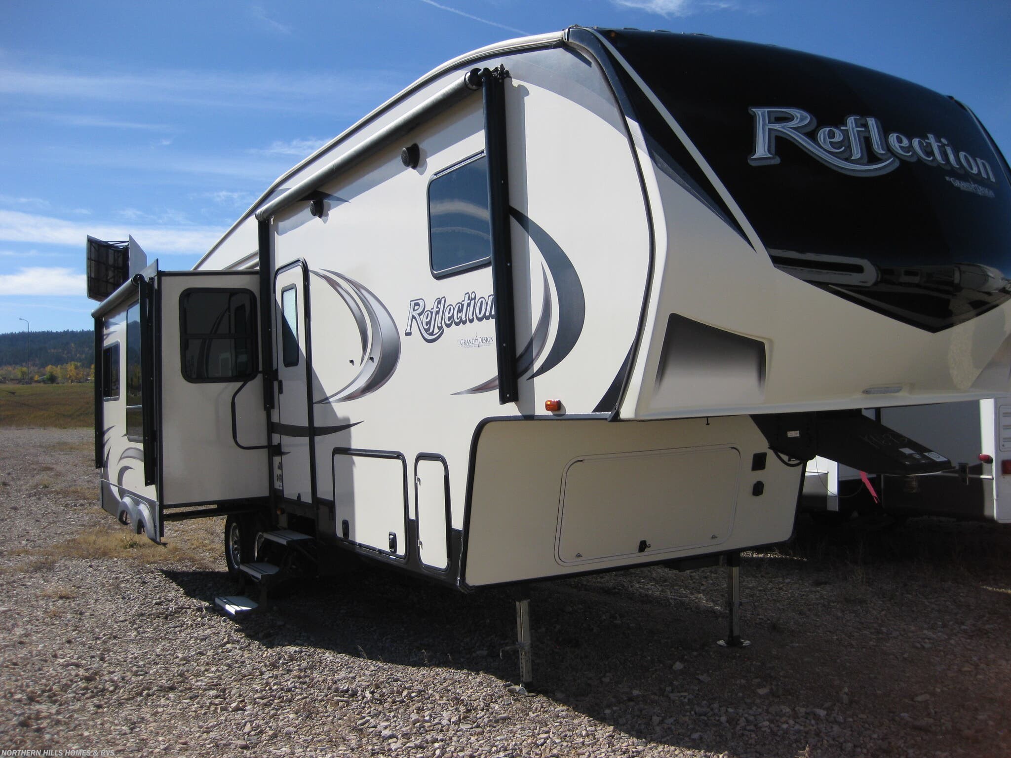 Used 2019 Grand Design Reflection 303RLS available in Whitewood, South Dakota