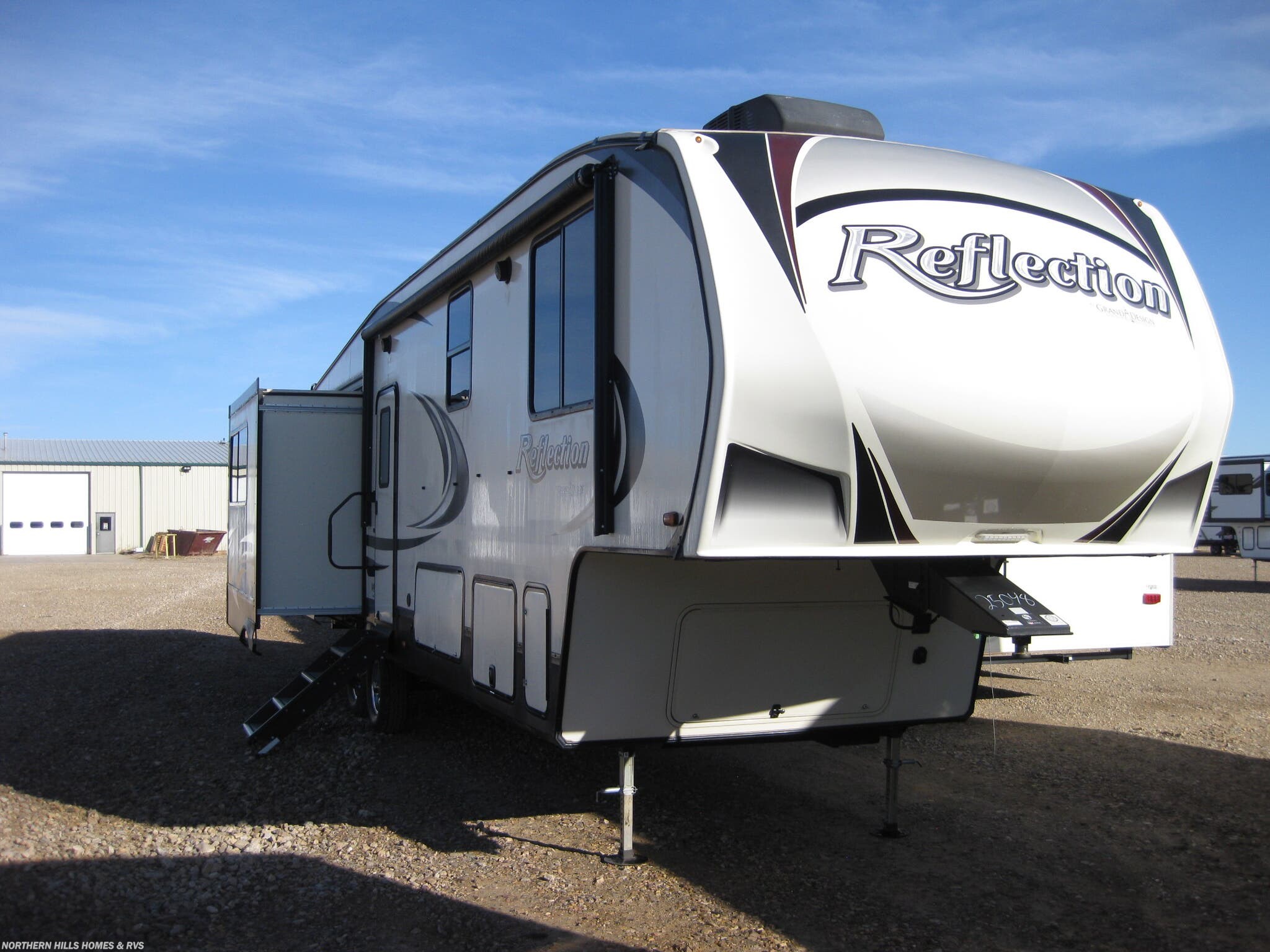 Used 2020 Grand Design Reflection 31MB available in Whitewood, South Dakota
