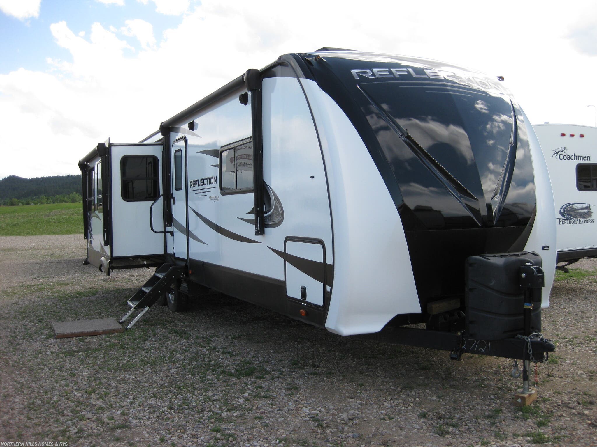 Used 2020 Grand Design Reflection 315RLTS available in Whitewood, South Dakota