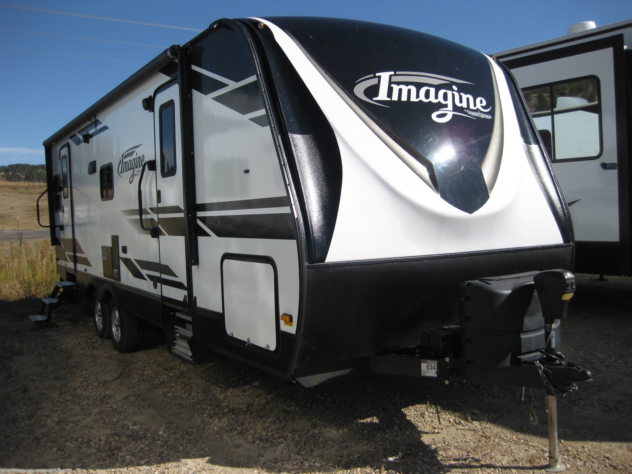 Used 2019  Grand Design Imagine 2500RL by Grand Design from Northern Hills Homes and RV's in Whitewood, SD