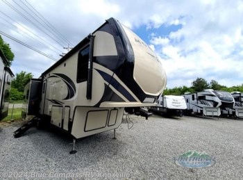 Used 2019 Keystone Montana High Country 321MK available in Louisville, Tennessee