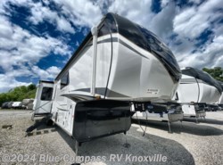 New 2024 Jayco Pinnacle 38FBRK available in Louisville, Tennessee