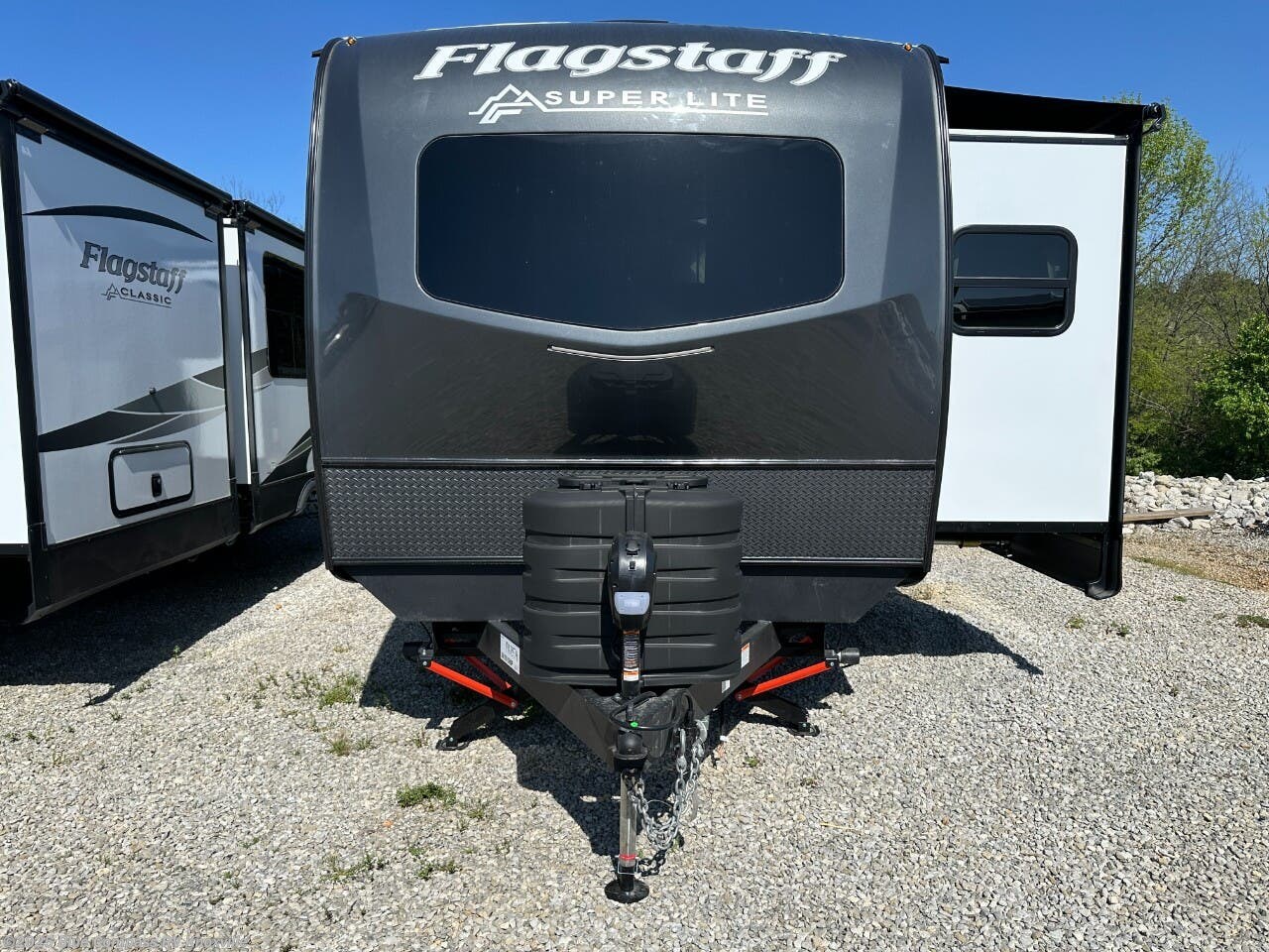 New 2025 Forest River Flagstaff Super Lite 29RLBS available in Louisville, Tennessee