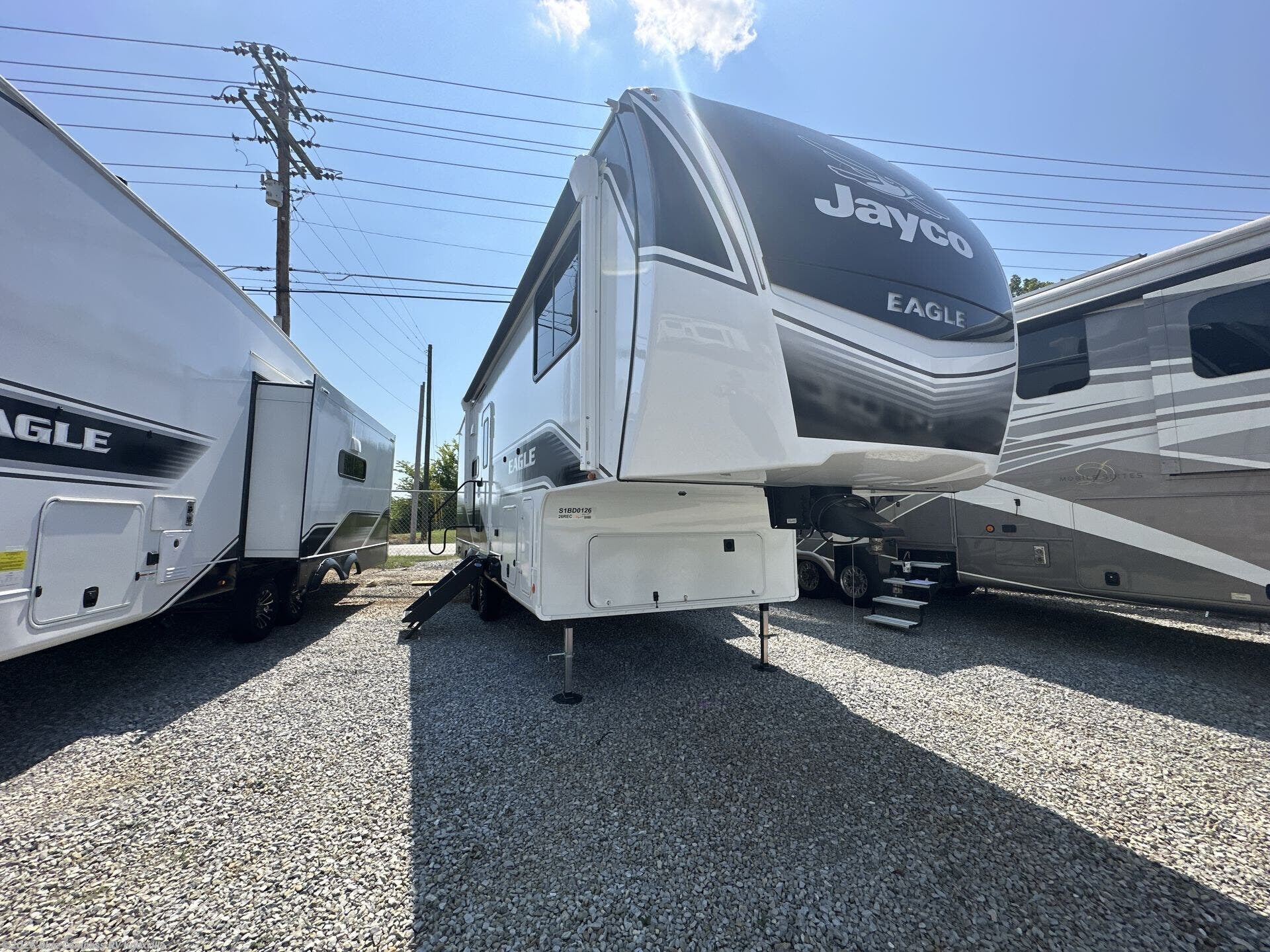 New 2025 Jayco Eagle HT 26REC available in Louisville, Tennessee