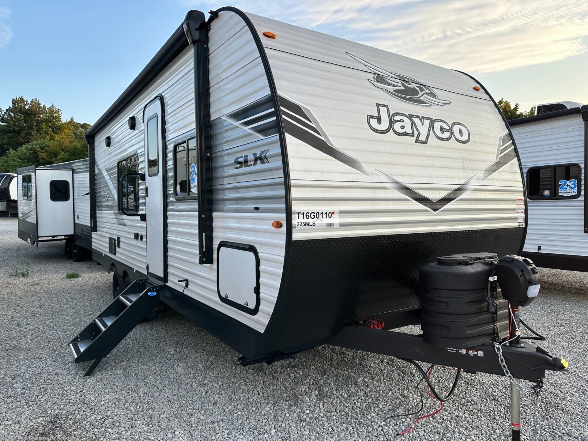 New 2026 Jayco Jay Flight SLX 225MLS available in Louisville, Tennessee