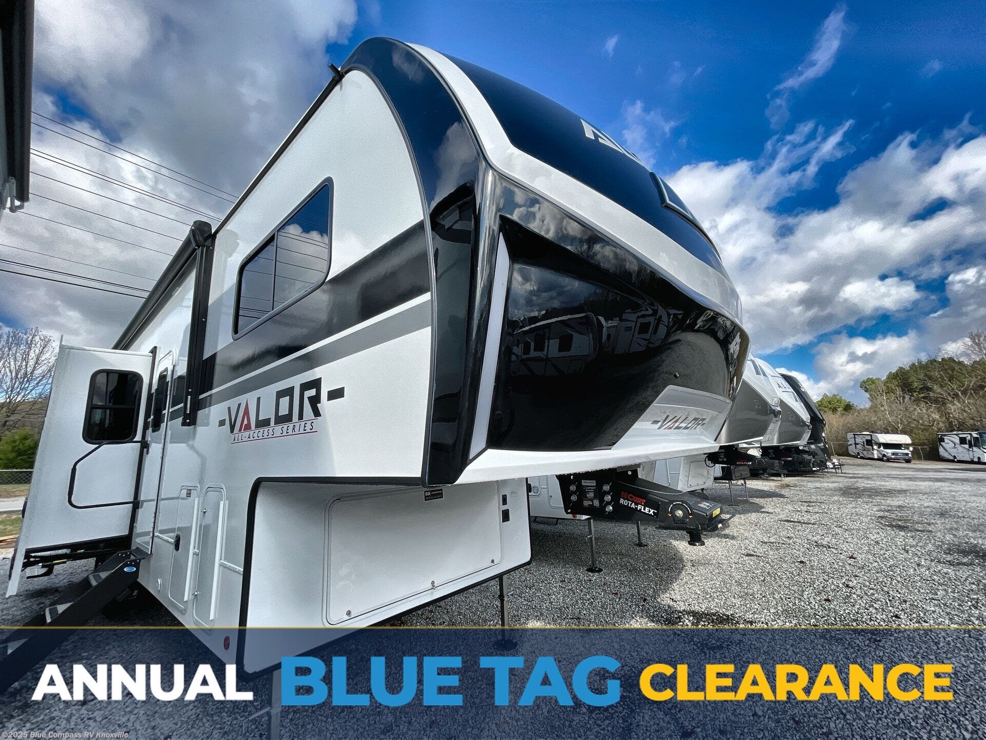 New 2026 Alliance RV Valor All-Access 32A10 available in Louisville, Tennessee