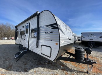 New 2026 Jayco Jay Flight SLX 210QB available in Louisville, Tennessee