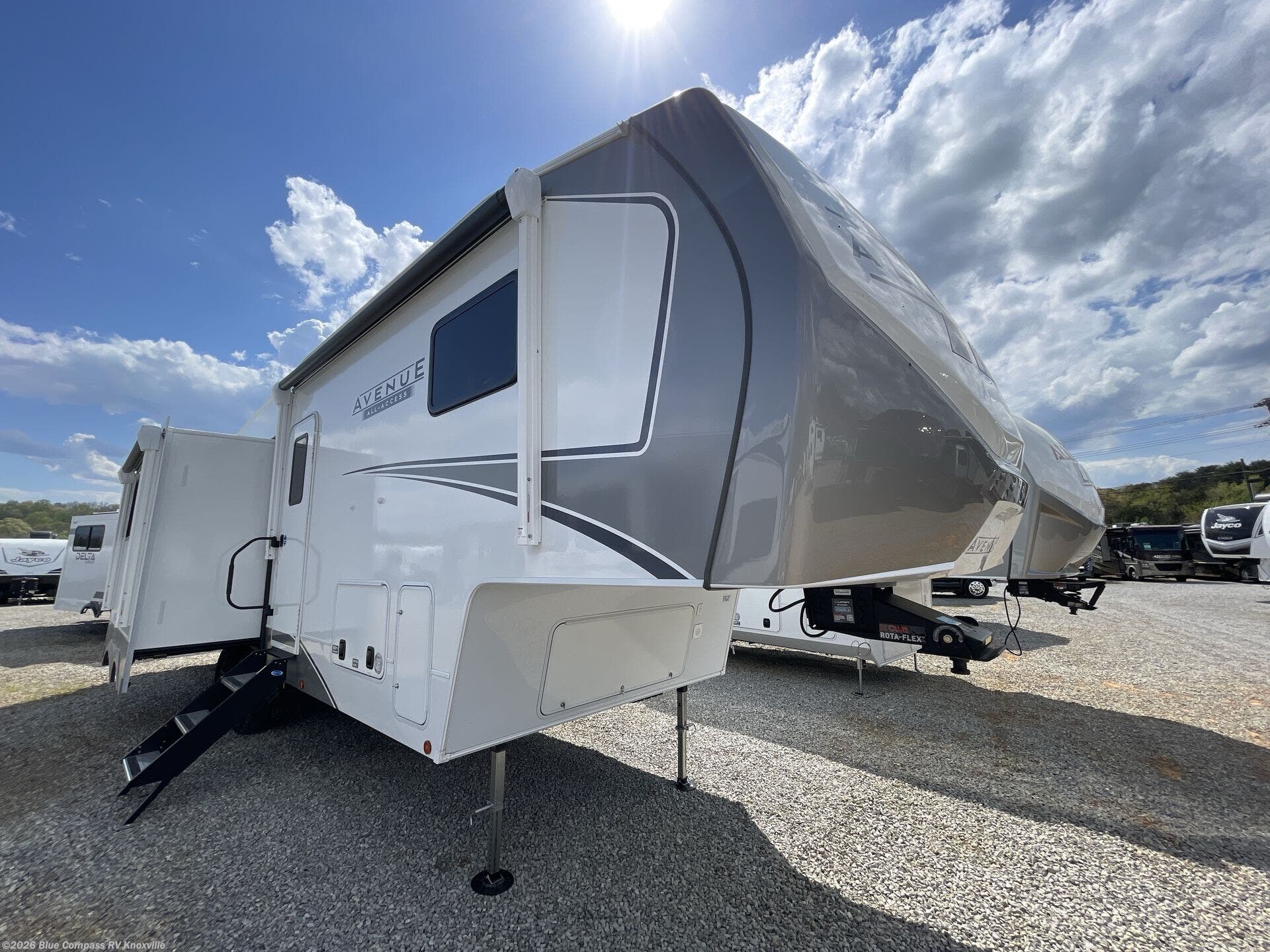 New 2026 Alliance RV Avenue All-Access 30BH available in Louisville, Tennessee