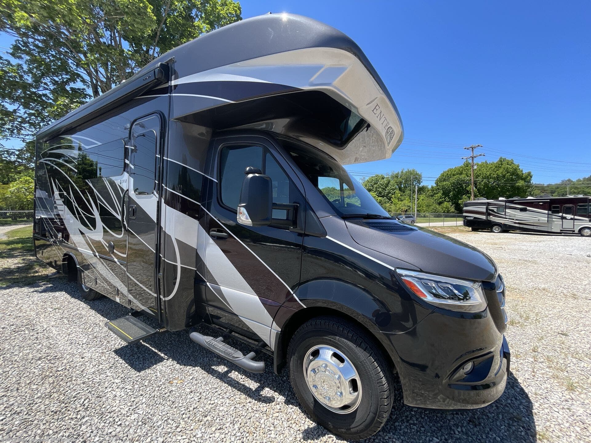 Used 2022 Entegra Coach Qwest 24R available in Louisville, Tennessee