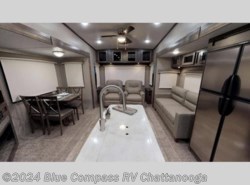 Used 2020 Forest River Rockwood Signature Ultra Lite 8299sb Rockwood available in Ringgold, Georgia