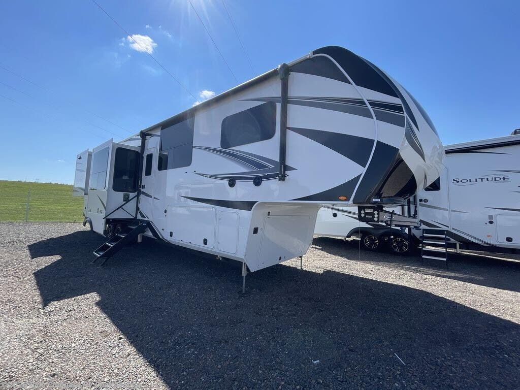 New 2025 Grand Design Solitude 390RK available in Ringgold, Georgia