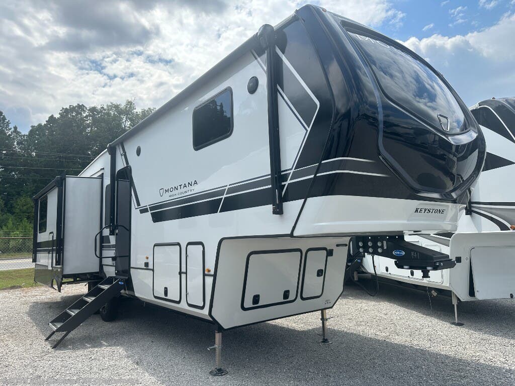 New 2026 Keystone Montana High Country 311RD available in Ringgold, Georgia