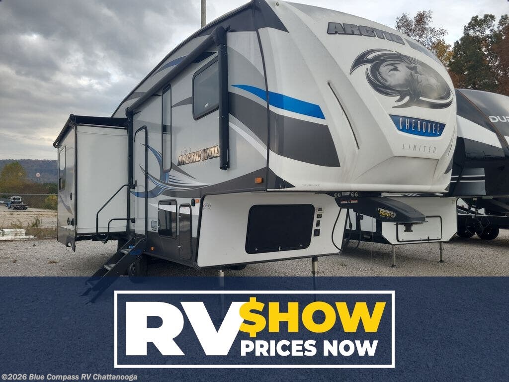 Used 2019 Forest River Cherokee Arctic Wolf 285DRL4 available in Ringgold, Georgia